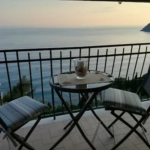 A & M House , Moneglia Italia