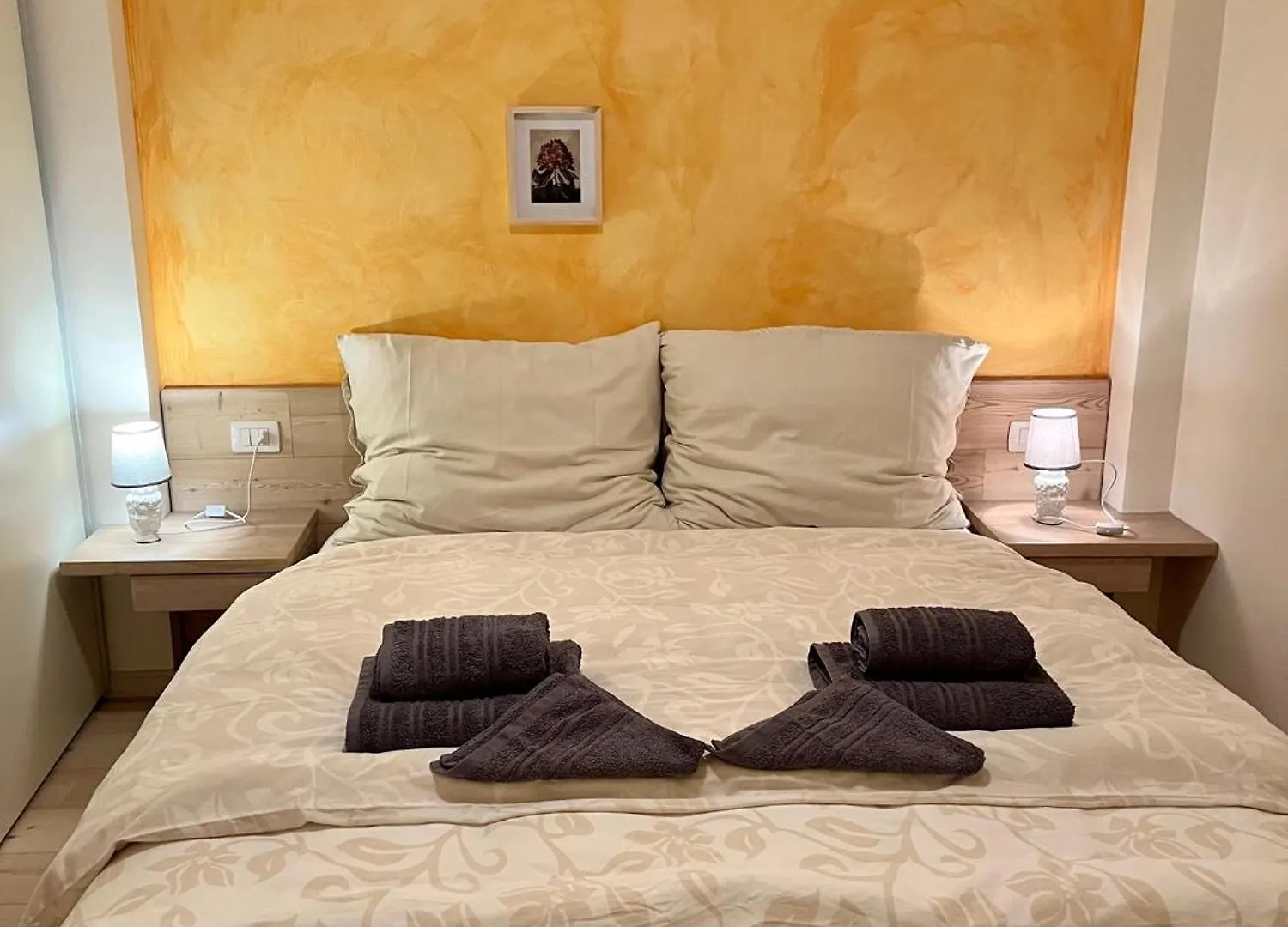 La Casa Bianca - Ski, Hike & Bike Passo del Tonale Italy